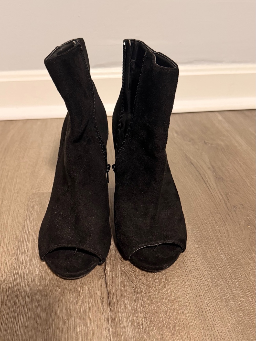 Rue21 Black Peep-Toe Ankle Bootie Heels